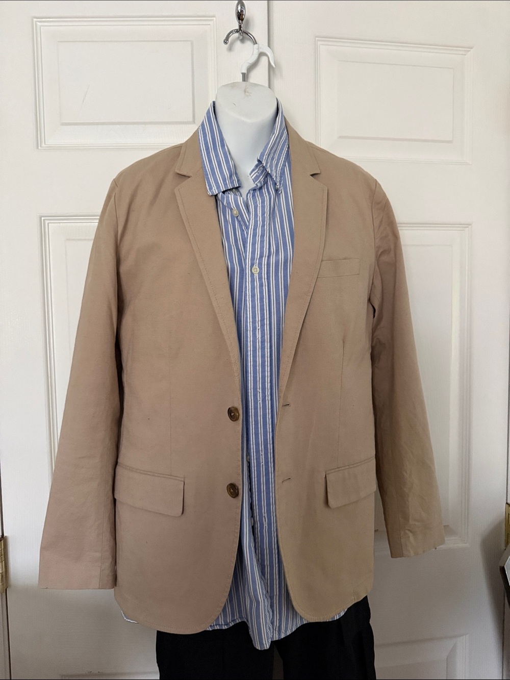 Everlane Tan Lightweight Blazer Jacket